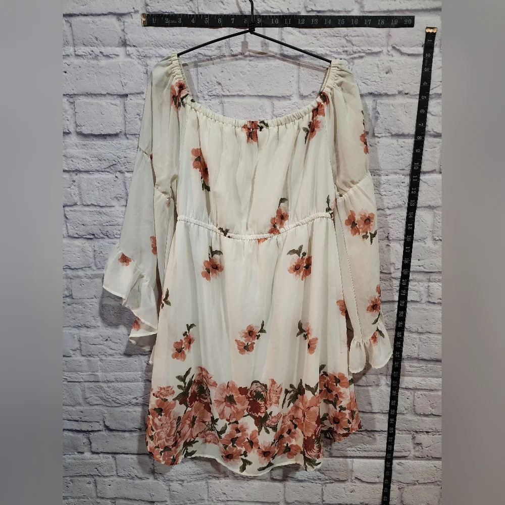 Blush floral flowy white and pink off the shoulder maternity dress Size Medium